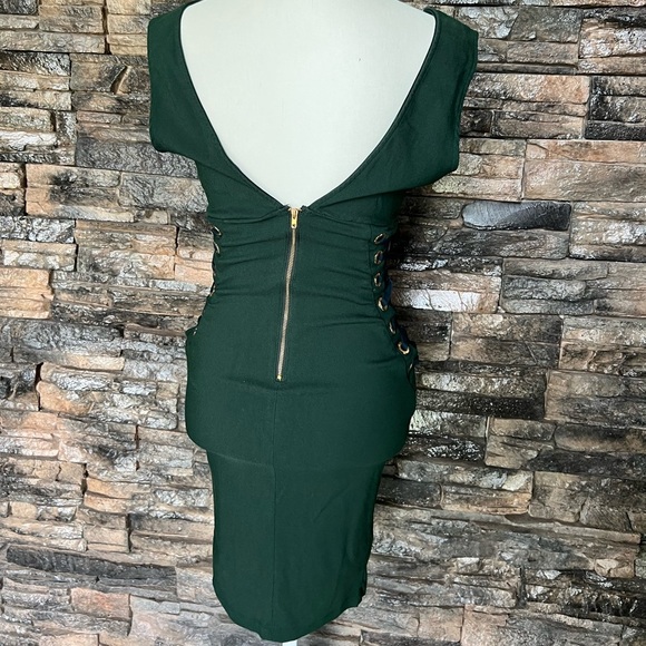 IIRIS Deep Green Lace-Up Mini Dress - Picture 3 of 10